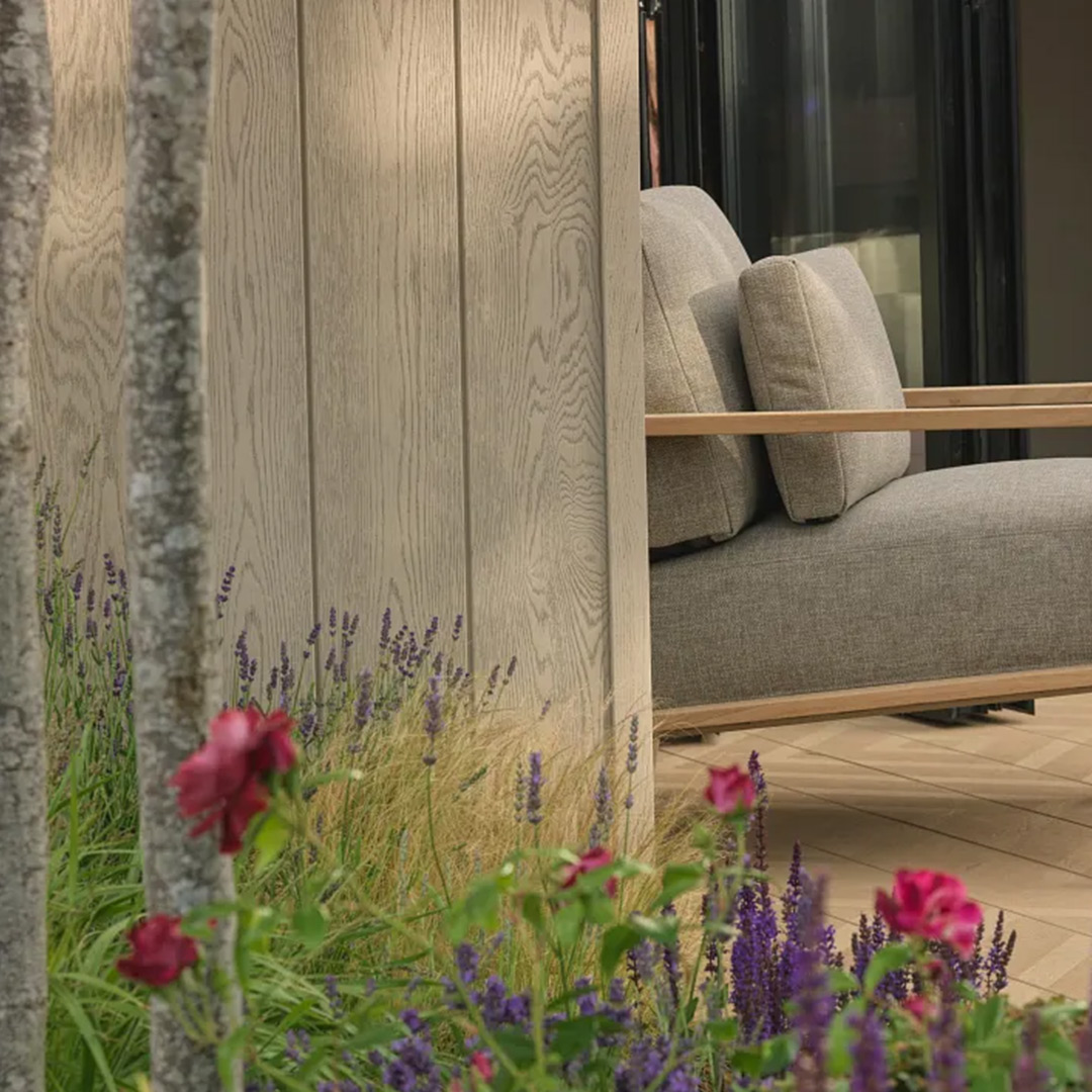 לוח חיפוי שטוח גוון צעיר